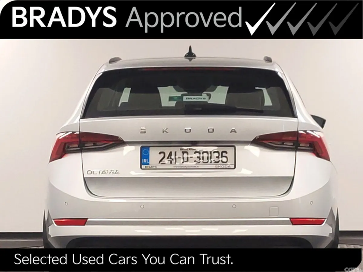 Skoda Octavia Estate, Diesel, 2024, Grey