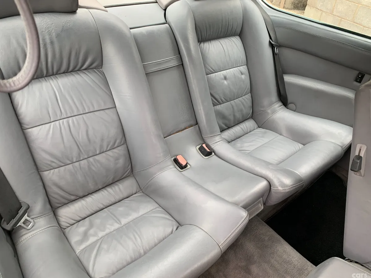 BMW 6-Series Coupe, Petrol, 1988, Grey