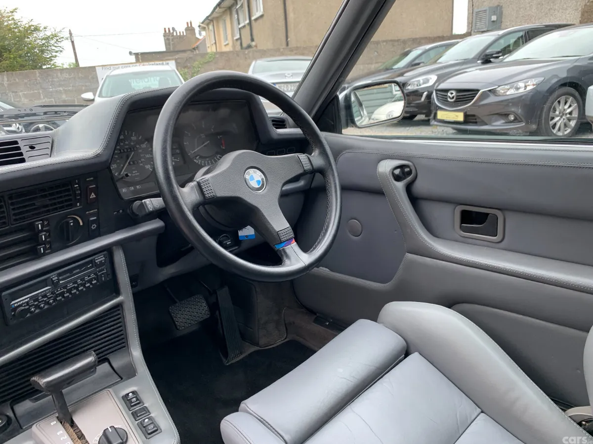 BMW 6-Series Coupe, Petrol, 1988, Grey