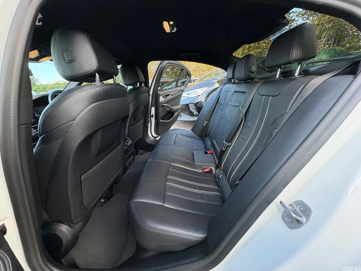BMW 5-Series Saloon, Petrol Plug-in Hybrid, 2021, White