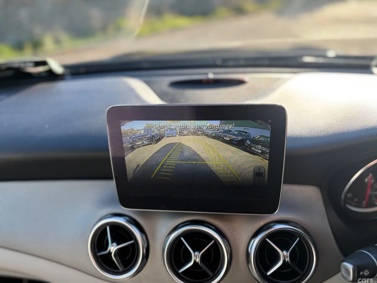 Mercedes-Benz GLA Estate, Diesel, 2018, Blue
