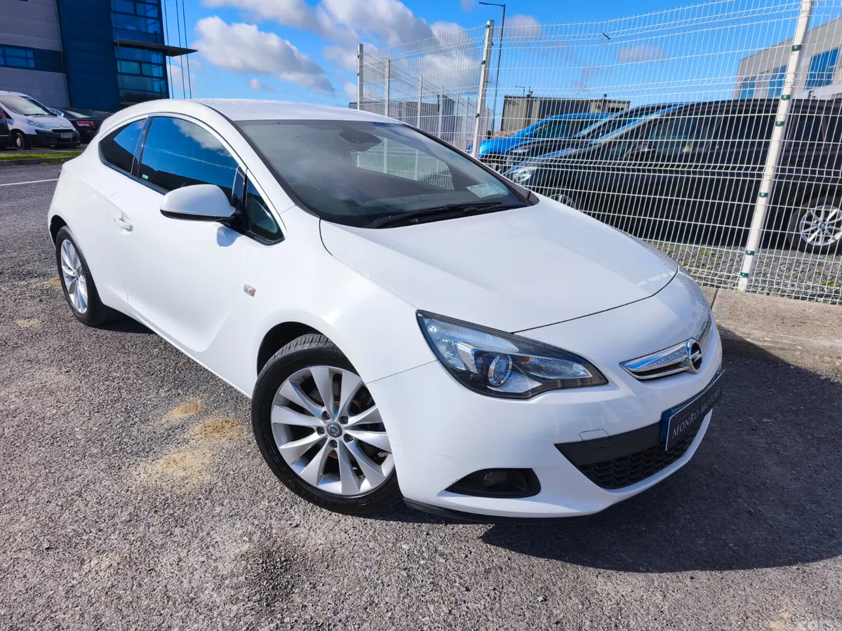 Opel Astra Hatchback, Diesel, 2018, White