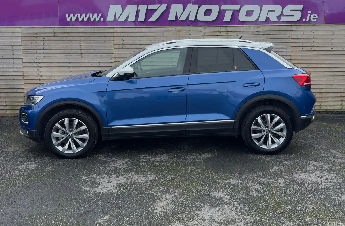 Volkswagen T-Roc SUV, Diesel, 2022, Blue