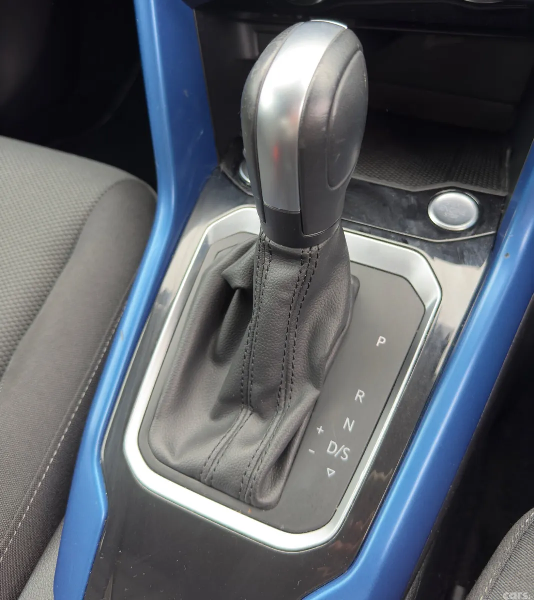 Volkswagen T-Roc SUV, Diesel, 2022, Blue