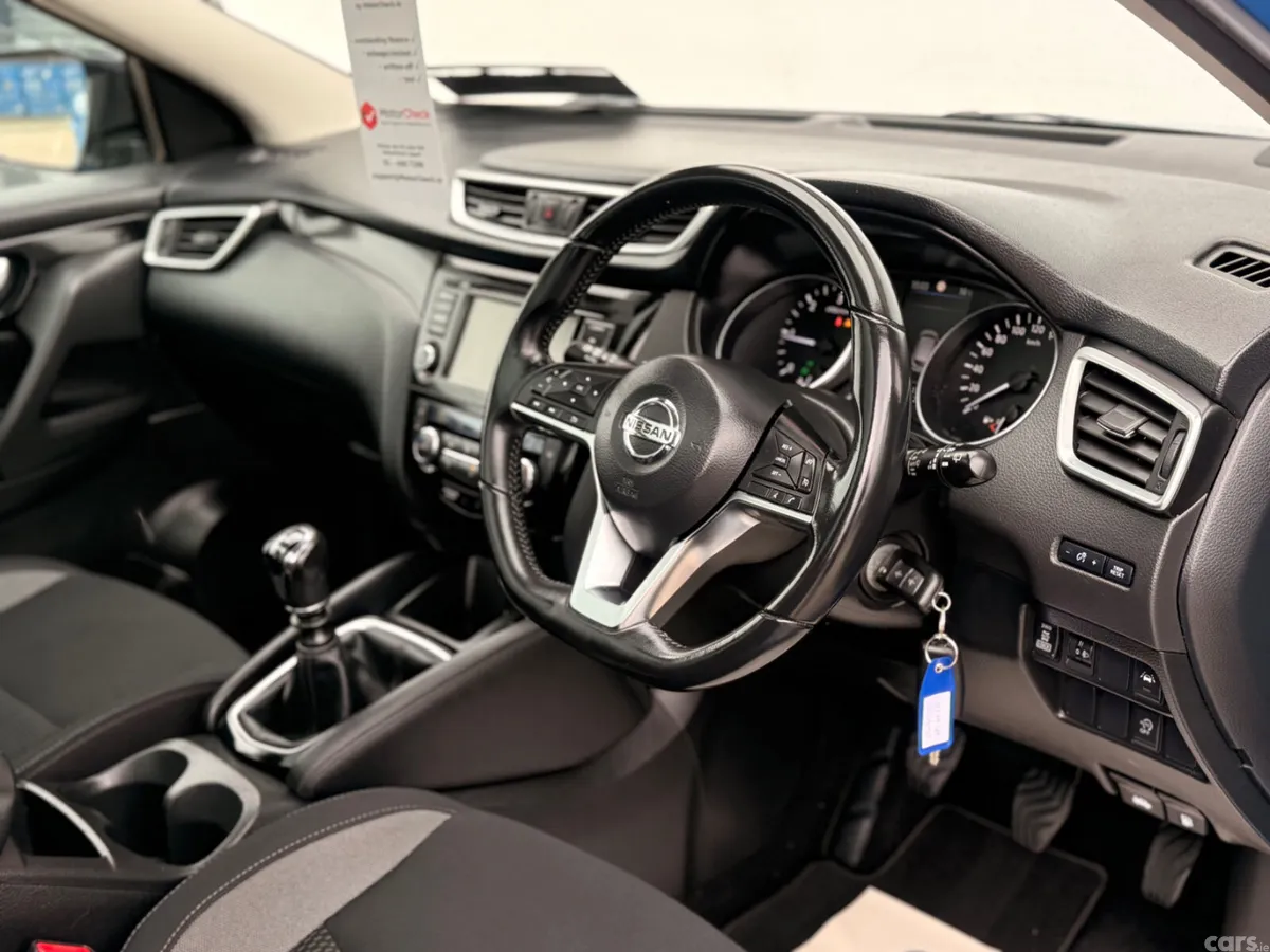 Nissan Qashqai MPV, Diesel, 2020, Blue