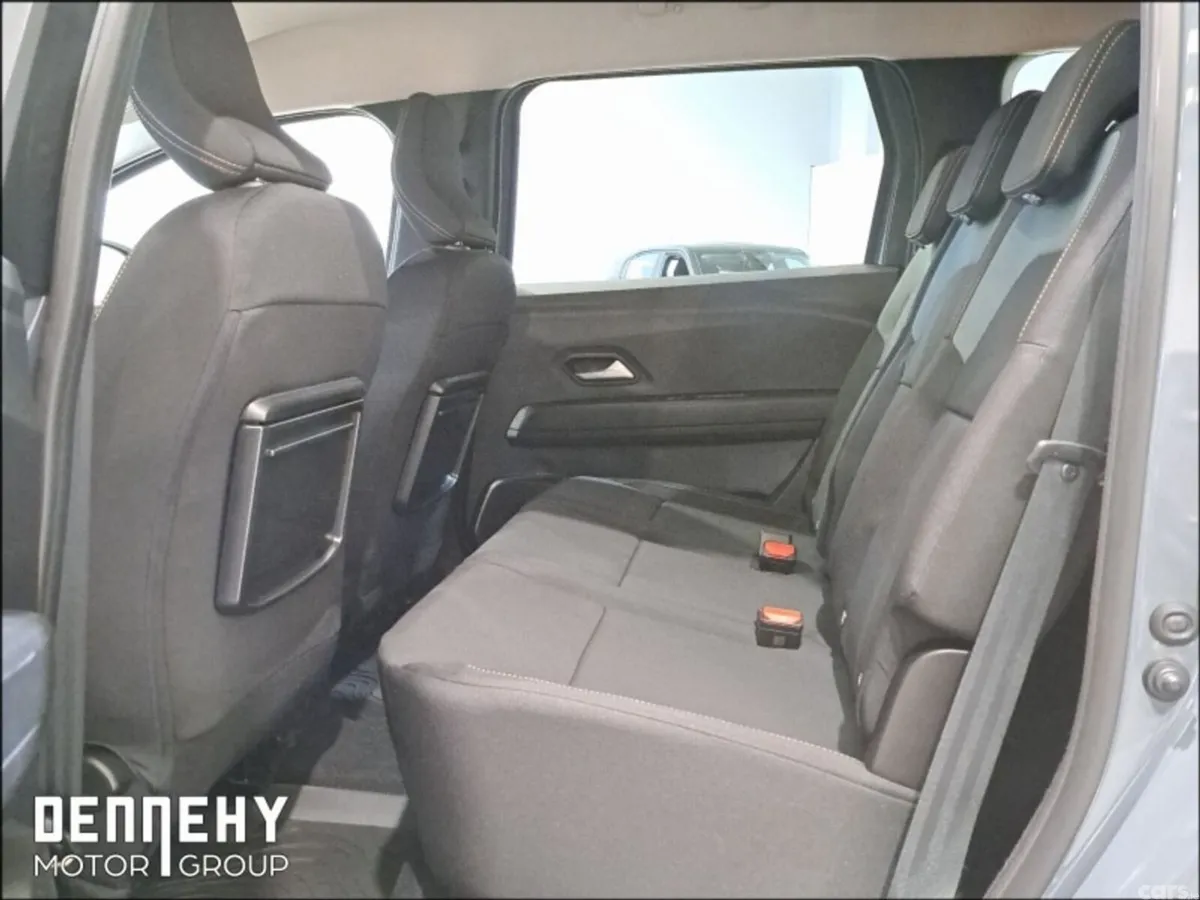 Dacia Jogger MPV, Petrol Hybrid, 2026, Grey
