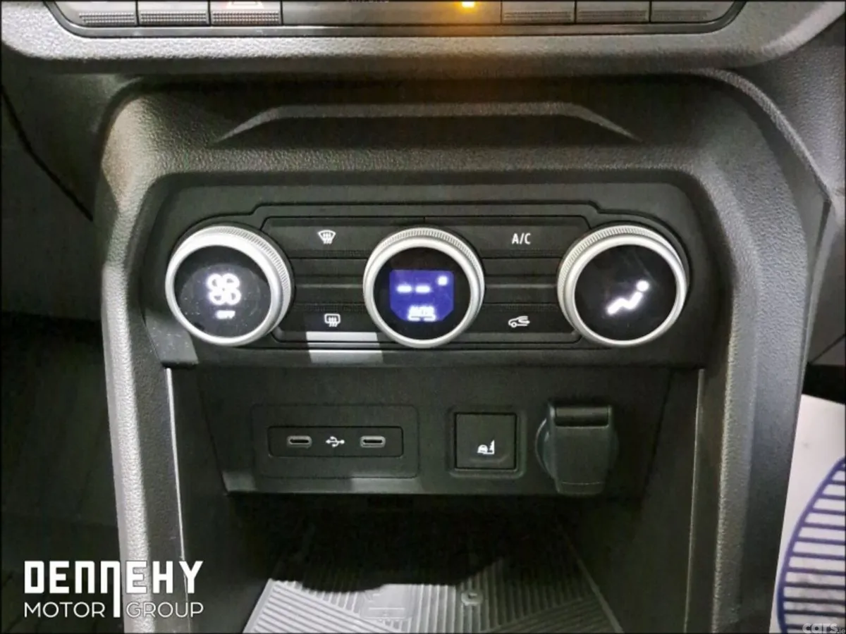 Dacia Jogger MPV, Petrol Hybrid, 2026, Grey