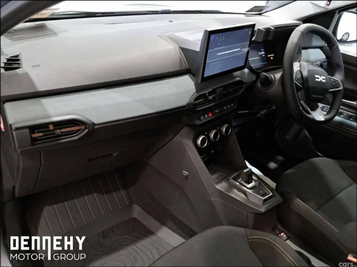 Dacia Jogger MPV, Petrol Hybrid, 2026, Grey