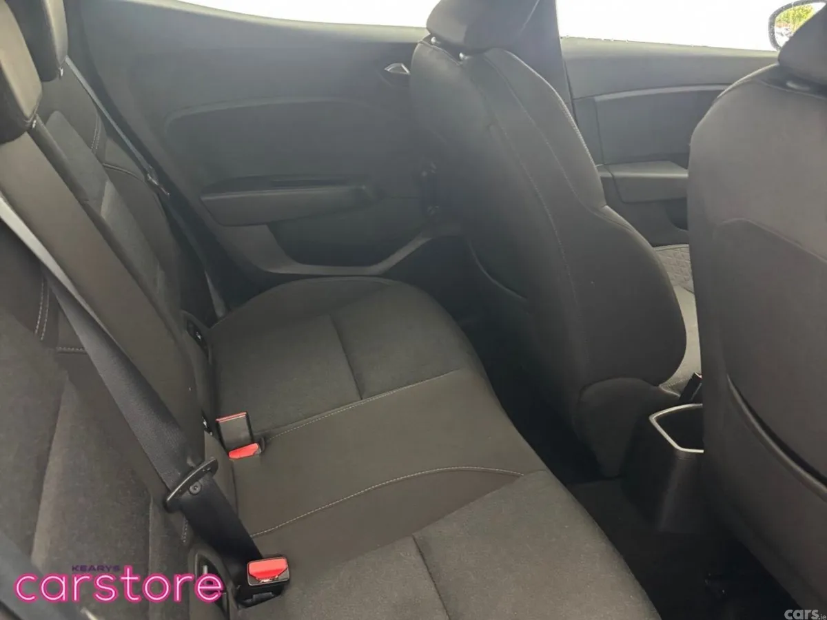 Renault Clio Hatchback, Petrol, 2023, Blue