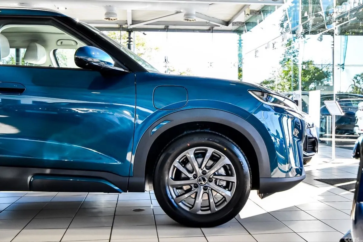 BYD ATTO 2 SUV, Petrol Plug-in Hybrid, 2027, Blue