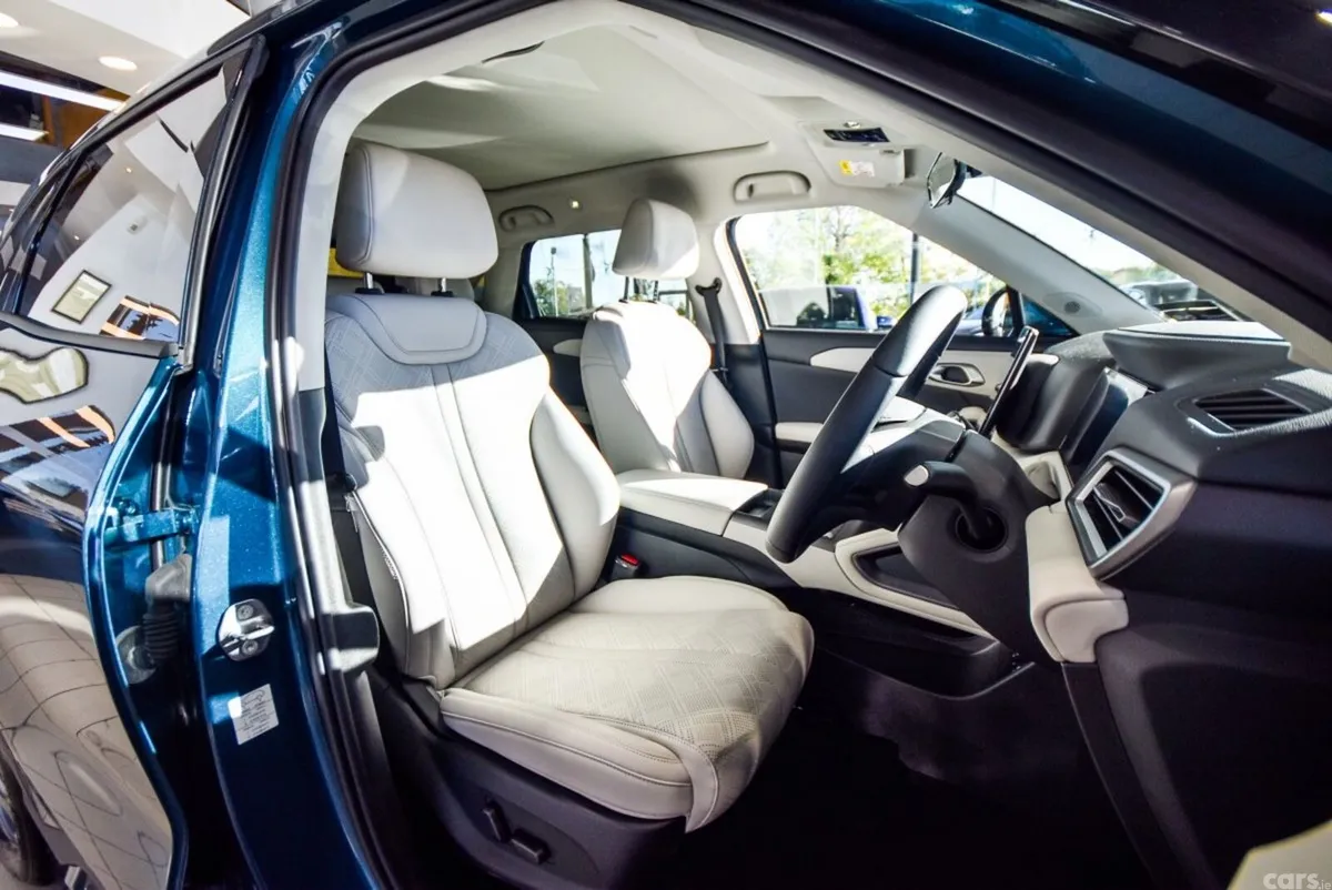 BYD ATTO 2 SUV, Petrol Plug-in Hybrid, 2027, Blue