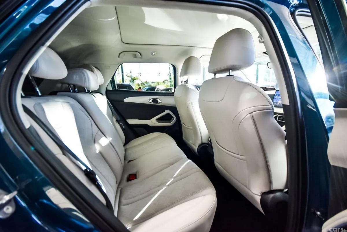 BYD ATTO 2 SUV, Petrol Plug-in Hybrid, 2027, Blue