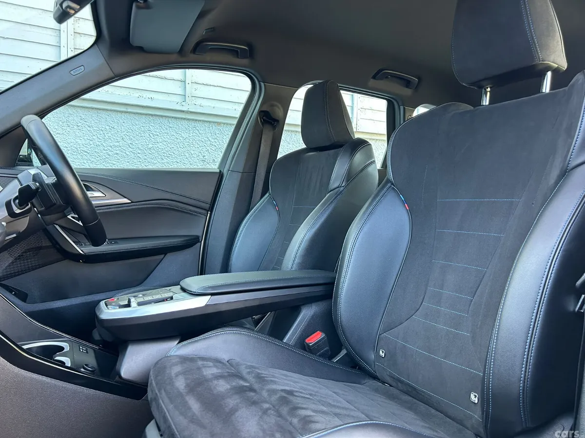 BMW iX1 SUV, Electric, 2023, Silver