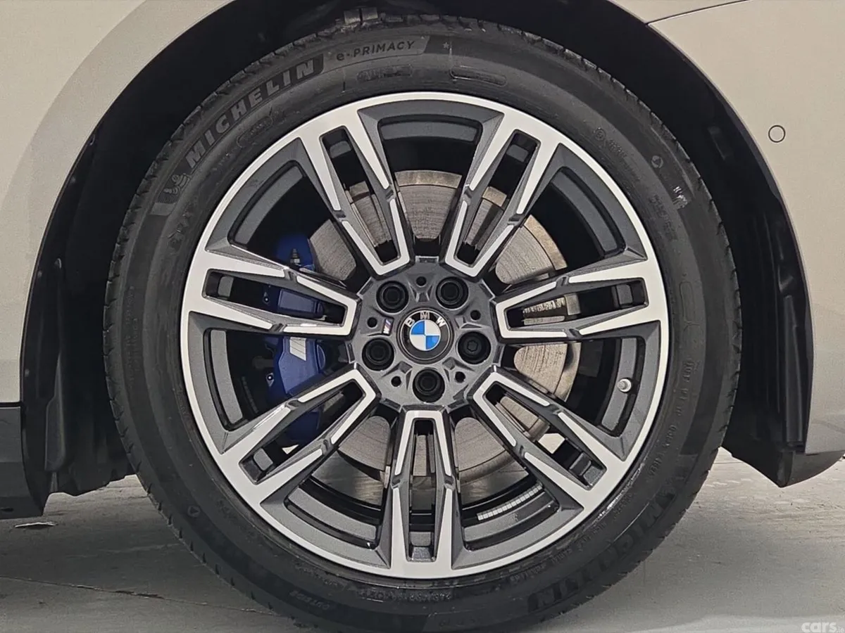 BMW 5-Series Estate, Petrol Hybrid, 2026, Grey