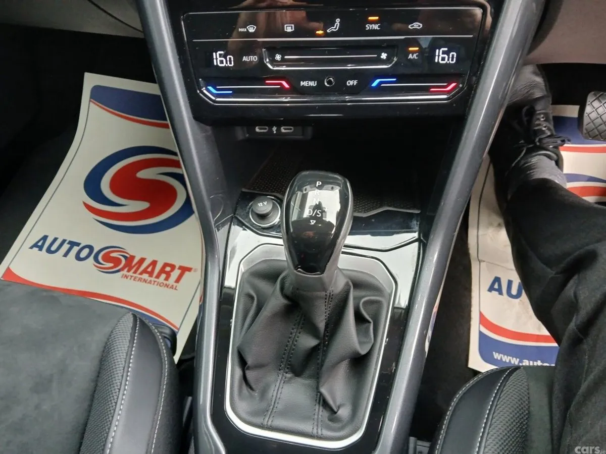 Volkswagen T-Roc SUV, Petrol, 2023, Grey