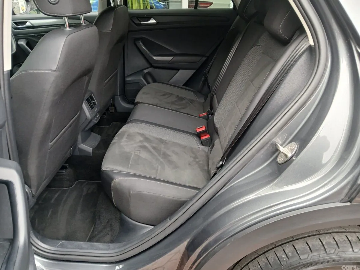Volkswagen T-Roc SUV, Petrol, 2023, Grey