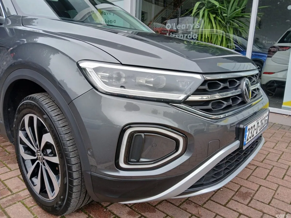 Volkswagen T-Roc SUV, Petrol, 2023, Grey