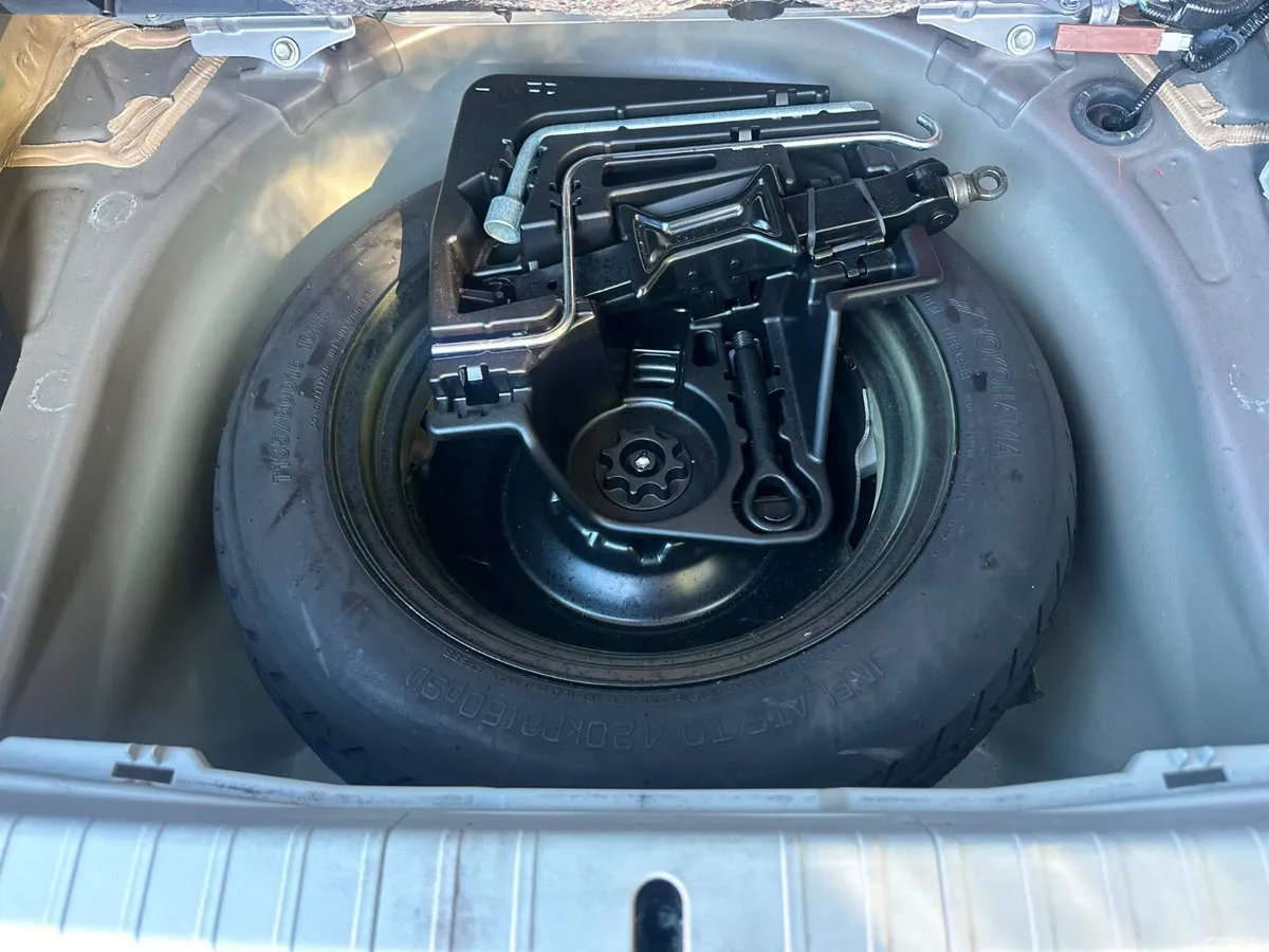 Toyota Prius Hatchback, Petrol Hybrid, 2015, Other