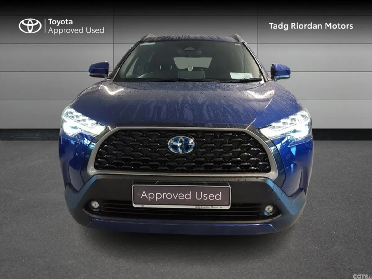 Toyota Corolla Cross SUV, Petrol Hybrid, 2023, Blue