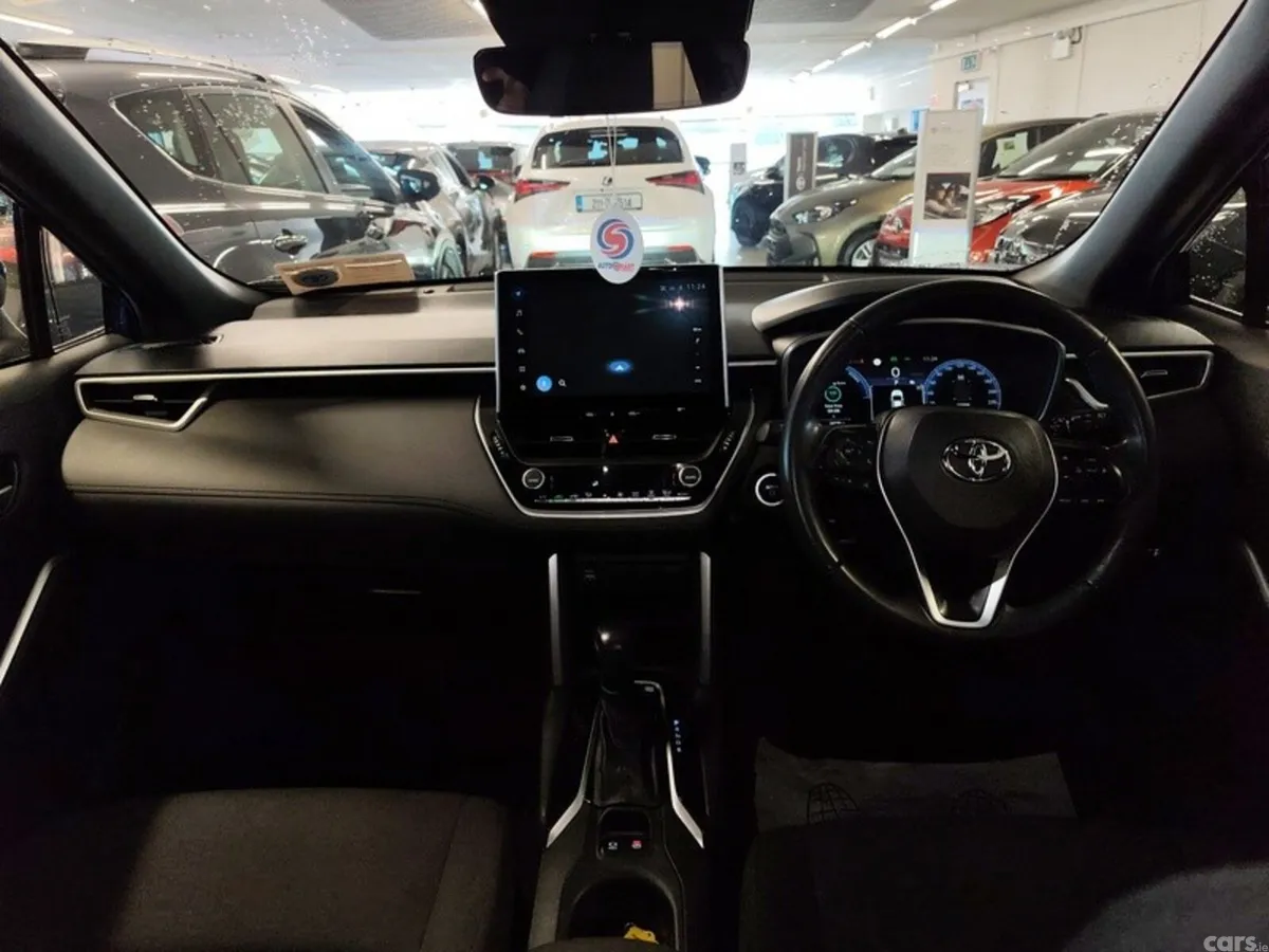 Toyota Corolla Cross SUV, Petrol Hybrid, 2023, Blue