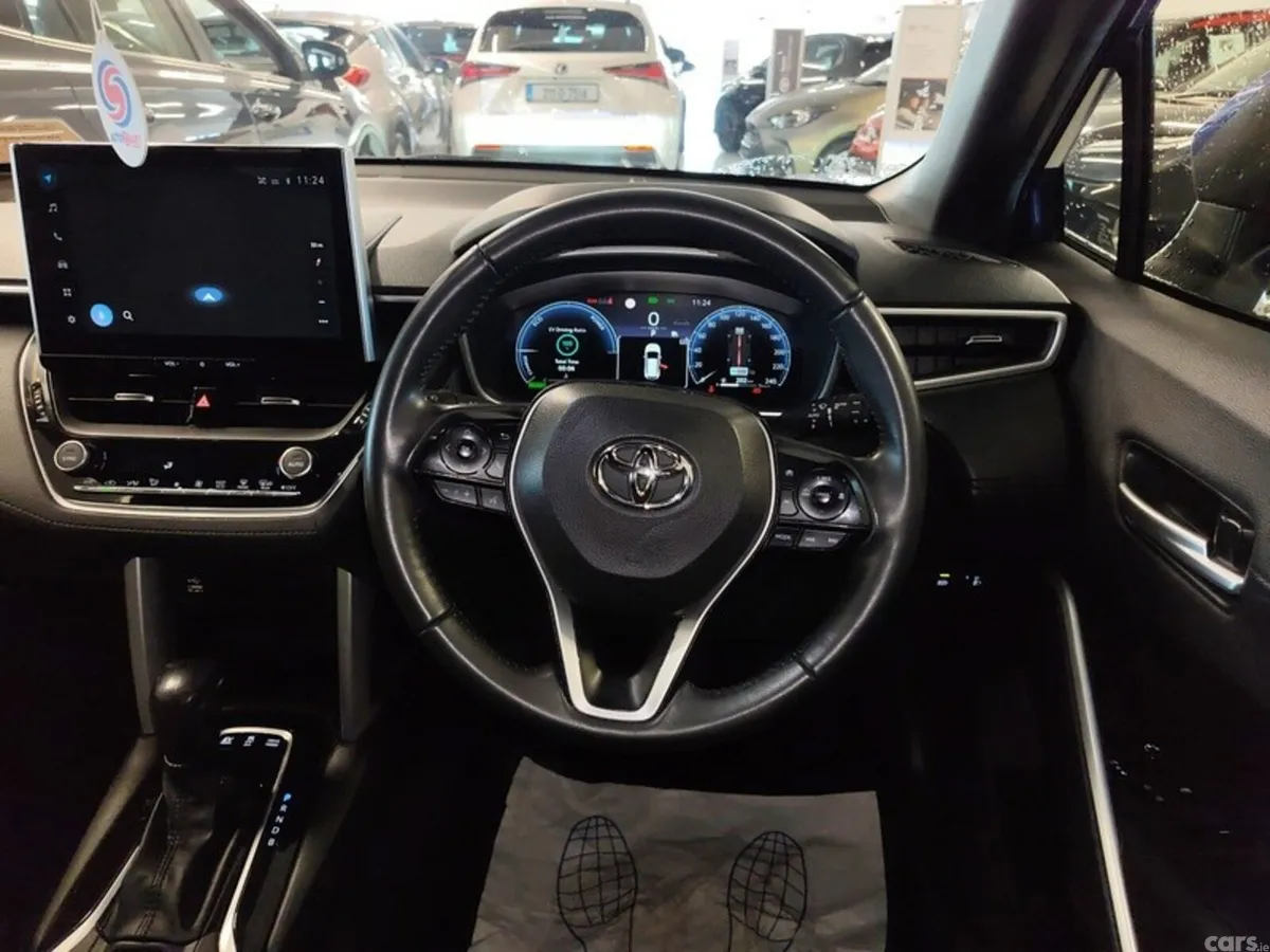Toyota Corolla Cross SUV, Petrol Hybrid, 2023, Blue