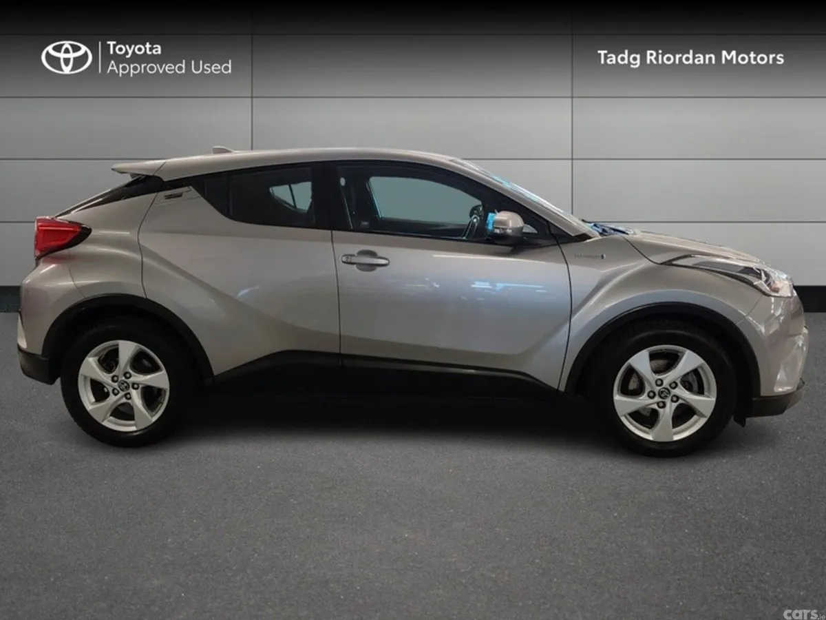 Toyota C-HR SUV, Petrol Hybrid, 2018, Grey