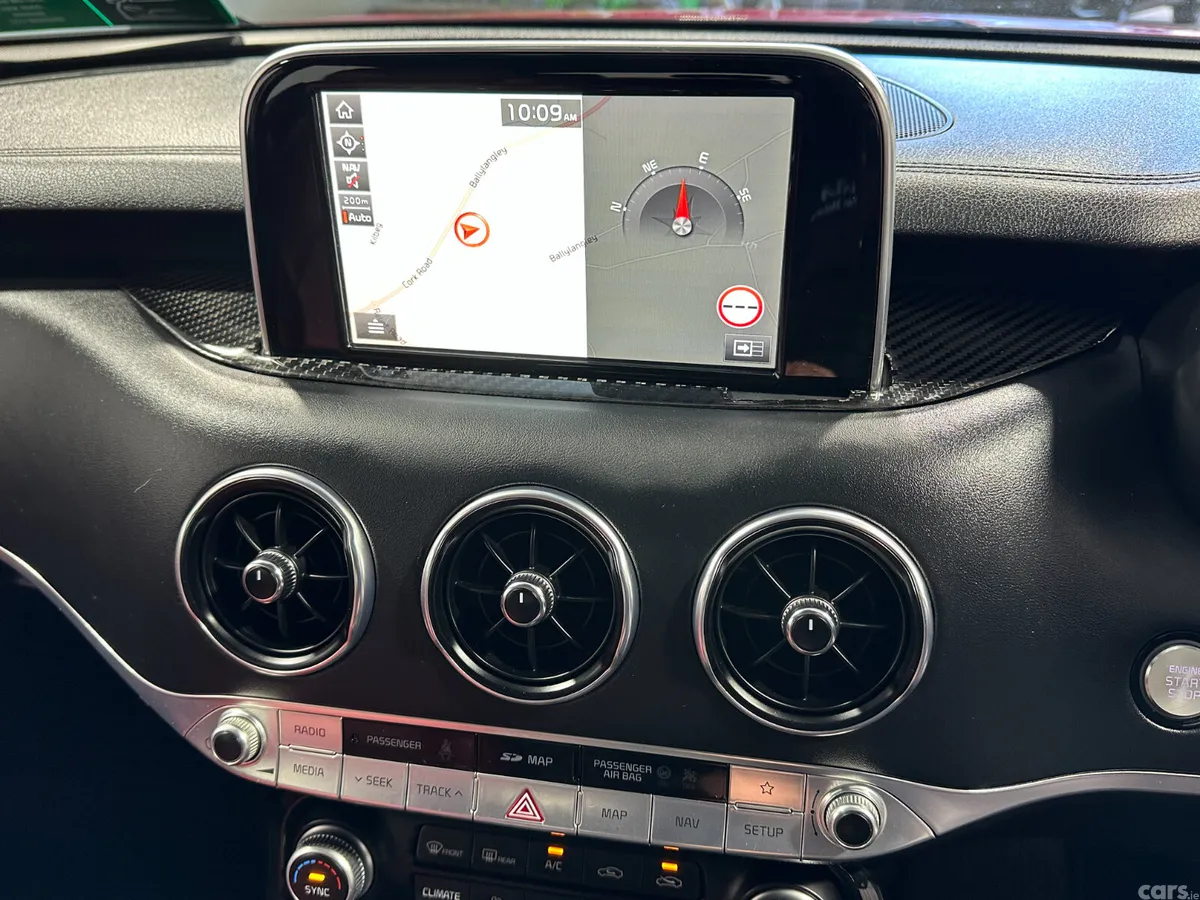 Kia Stinger Hatchback, Diesel, 2019, Red