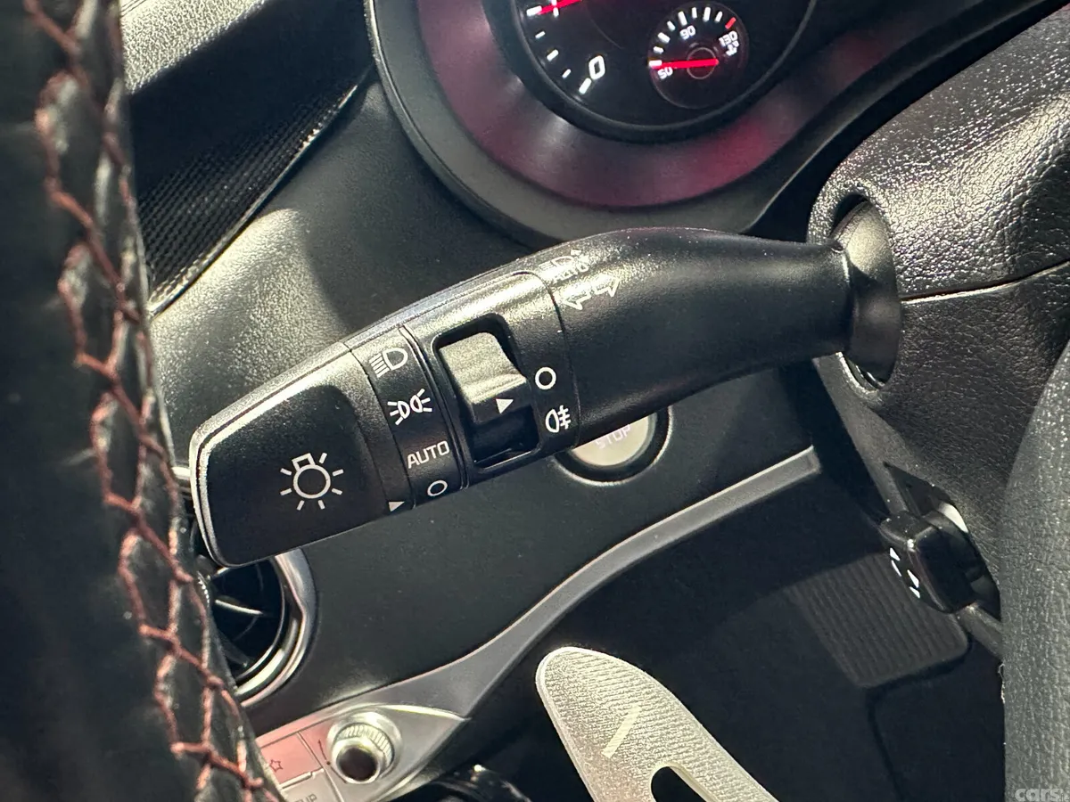 Kia Stinger Hatchback, Diesel, 2019, Red