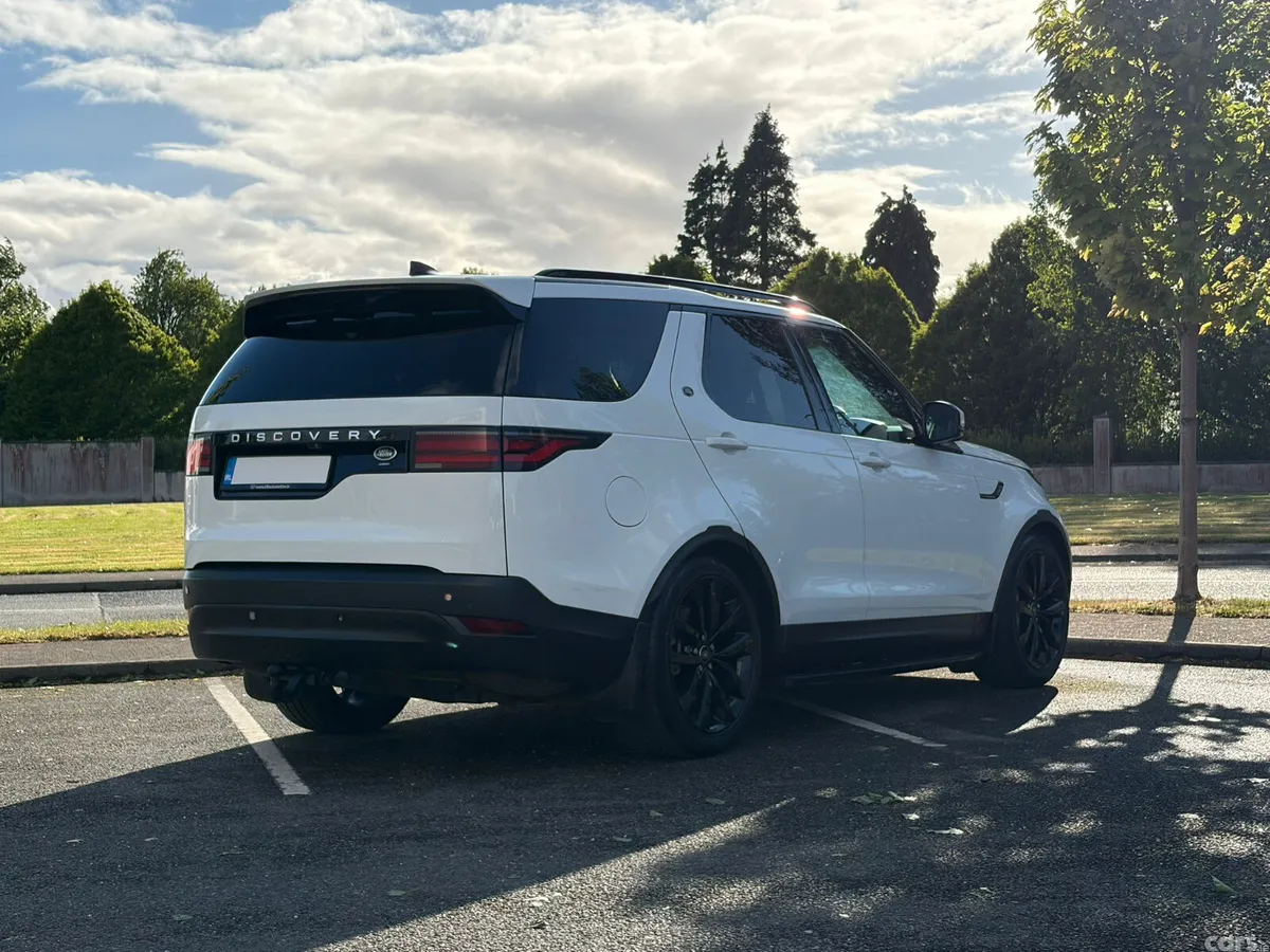 Land Rover Discovery SUV, Diesel, 2022, White
