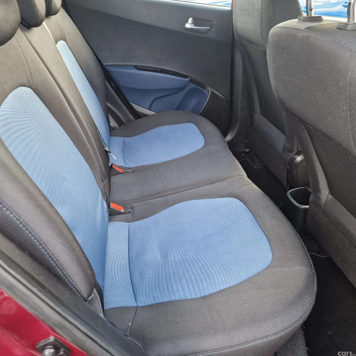 Hyundai i10 Hatchback, Petrol, 2014, Red