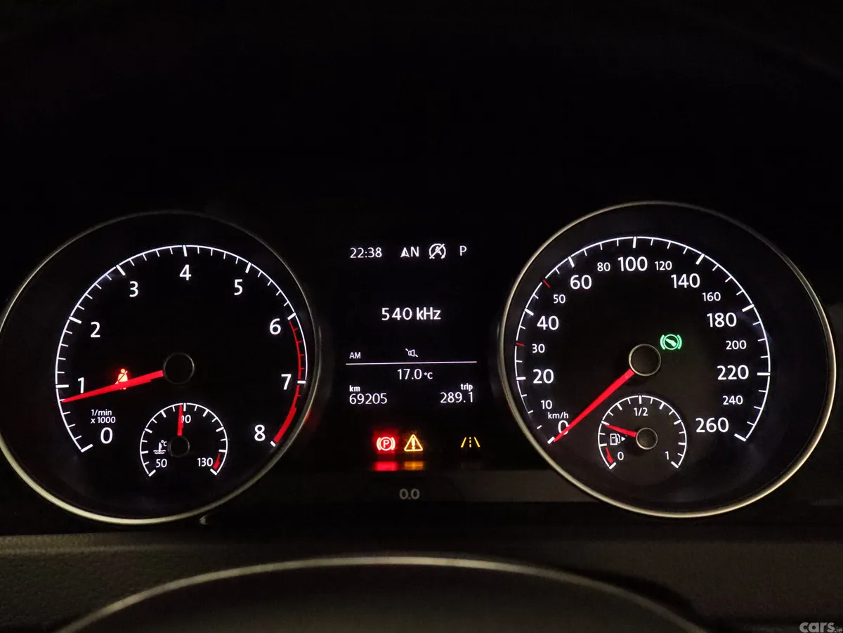 Volkswagen Golf Hatchback, Petrol, 2017, Gold