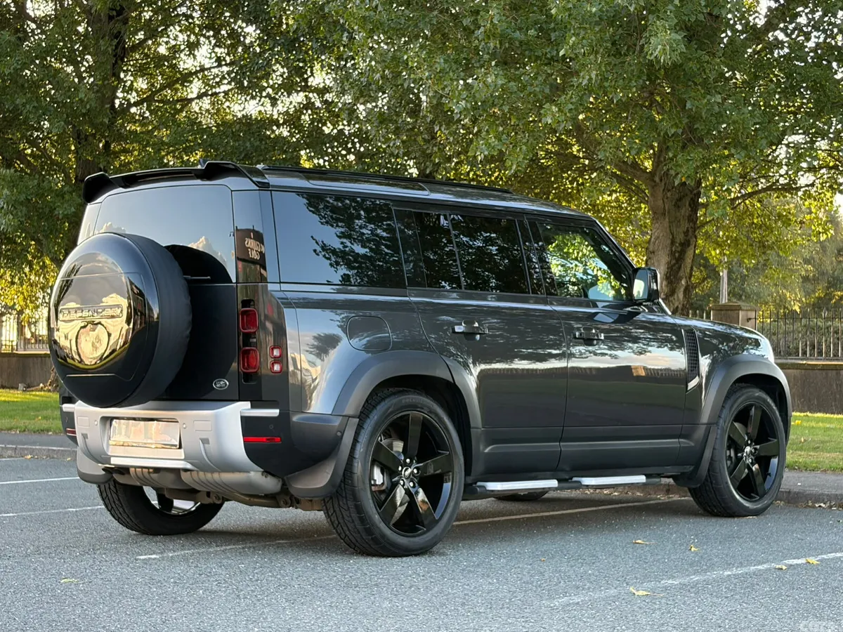 Land Rover Defender SUV, Diesel, 2022, Grey