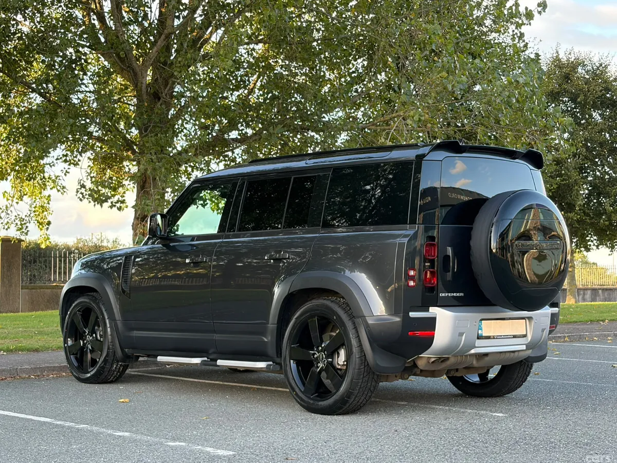 Land Rover Defender SUV, Diesel, 2022, Grey