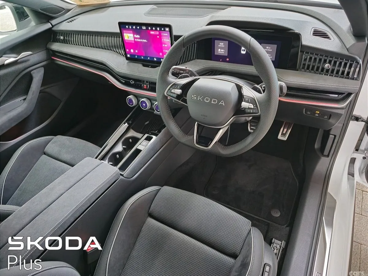 Skoda Superb Saloon, Diesel, 2027, White