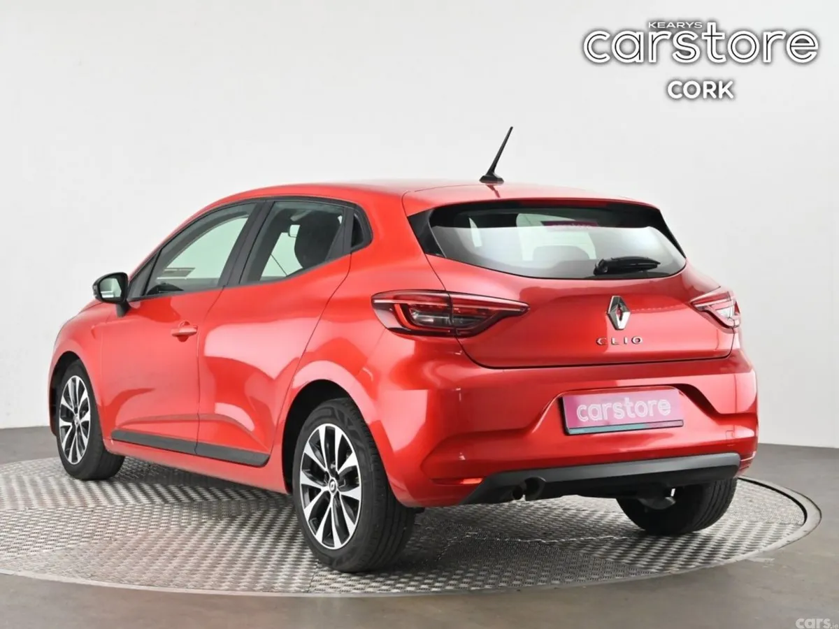 Renault Clio Hatchback, Petrol, 2023, Red