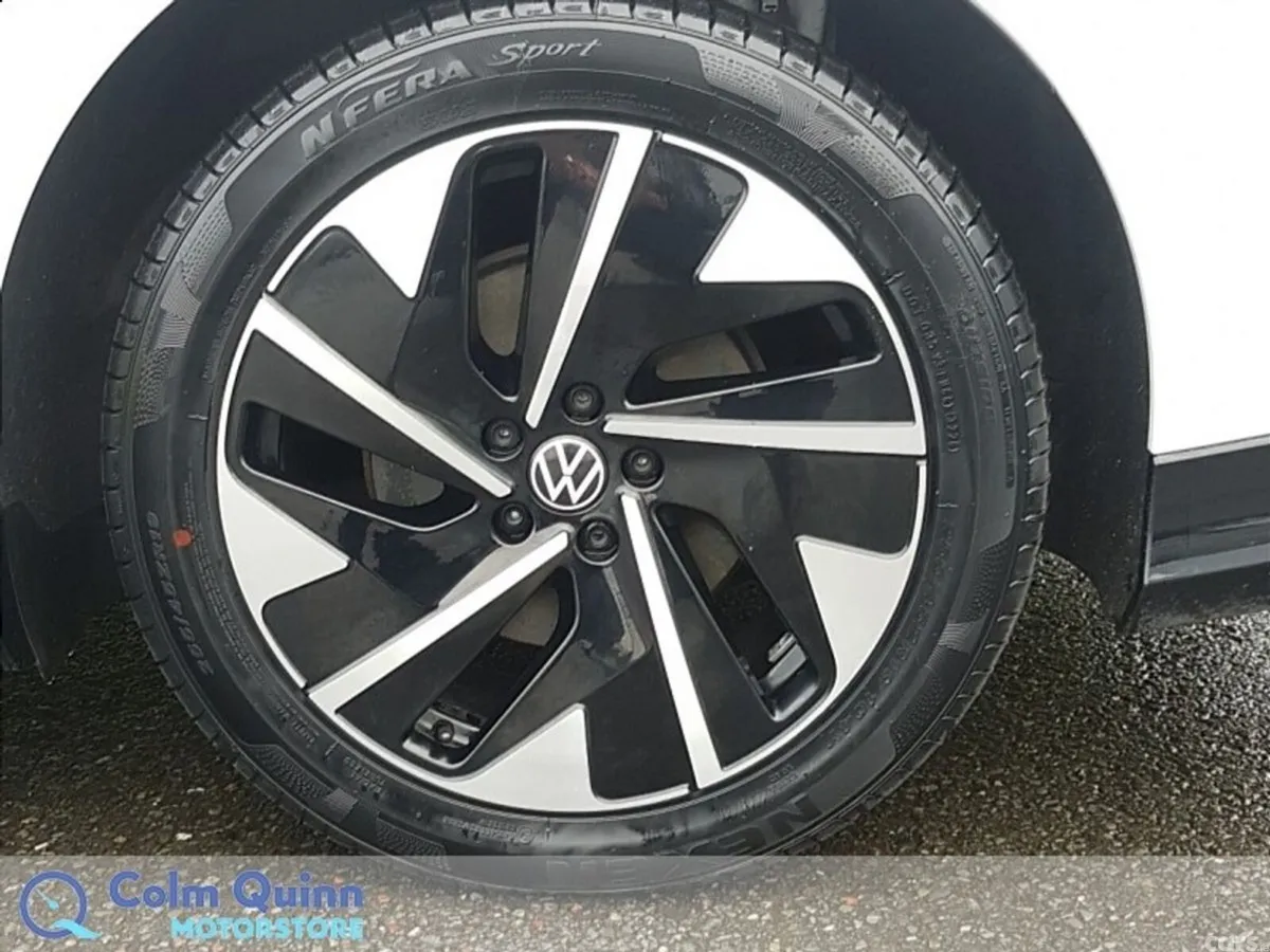 Volkswagen ID.7 Hatchback, Electric, 2024, White