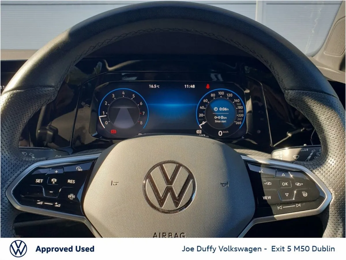 Volkswagen Golf Estate, Petrol, 2024, Grey