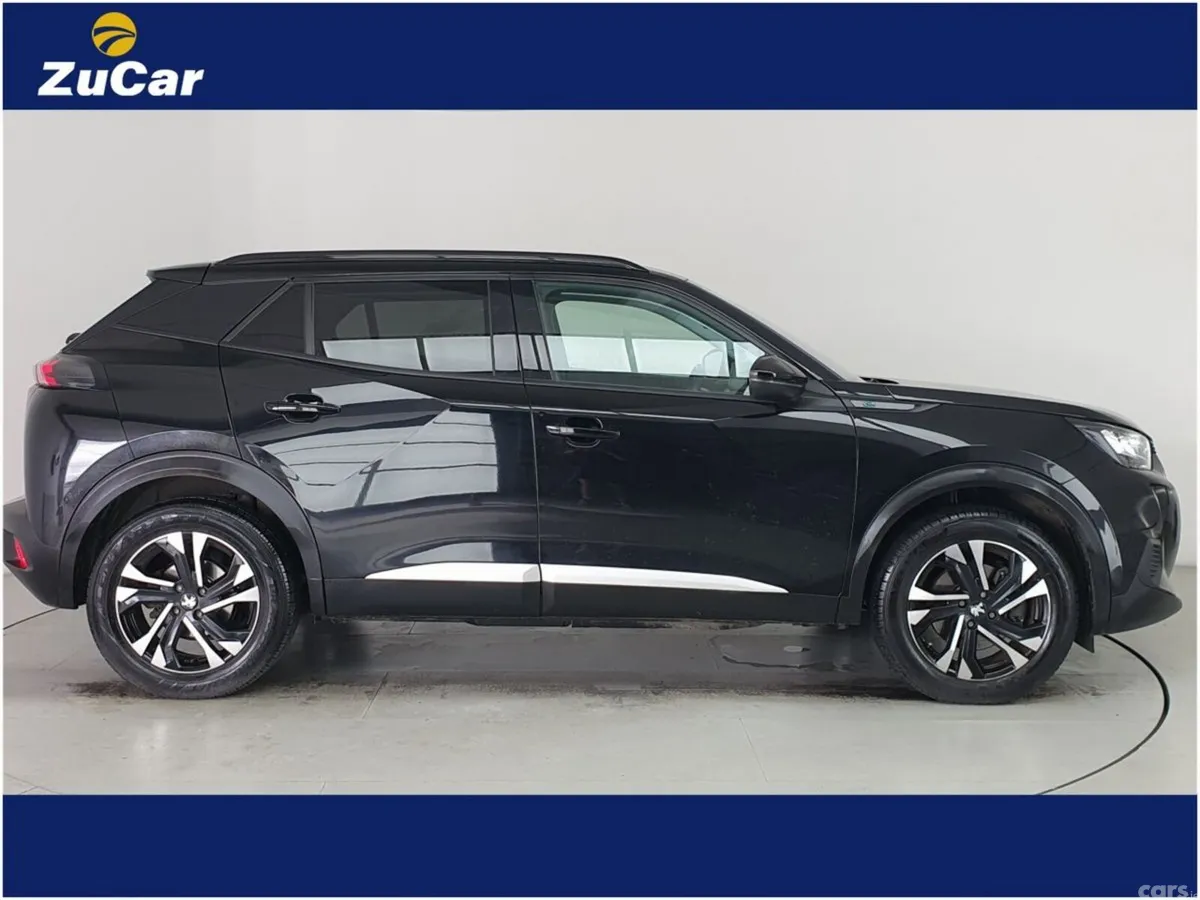 Peugeot 2008 Hatchback, Electric, 2022, Black