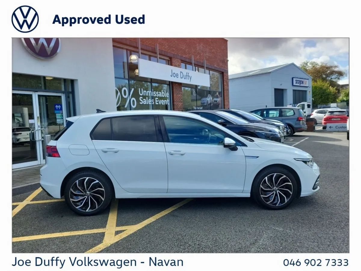 Volkswagen Golf Estate, Petrol, 2024, White