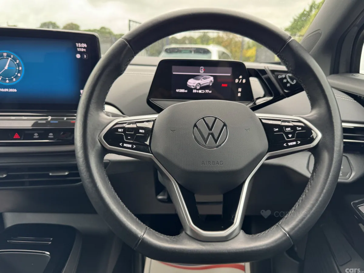 Volkswagen ID.5 SUV, Electric, 2023, Grey