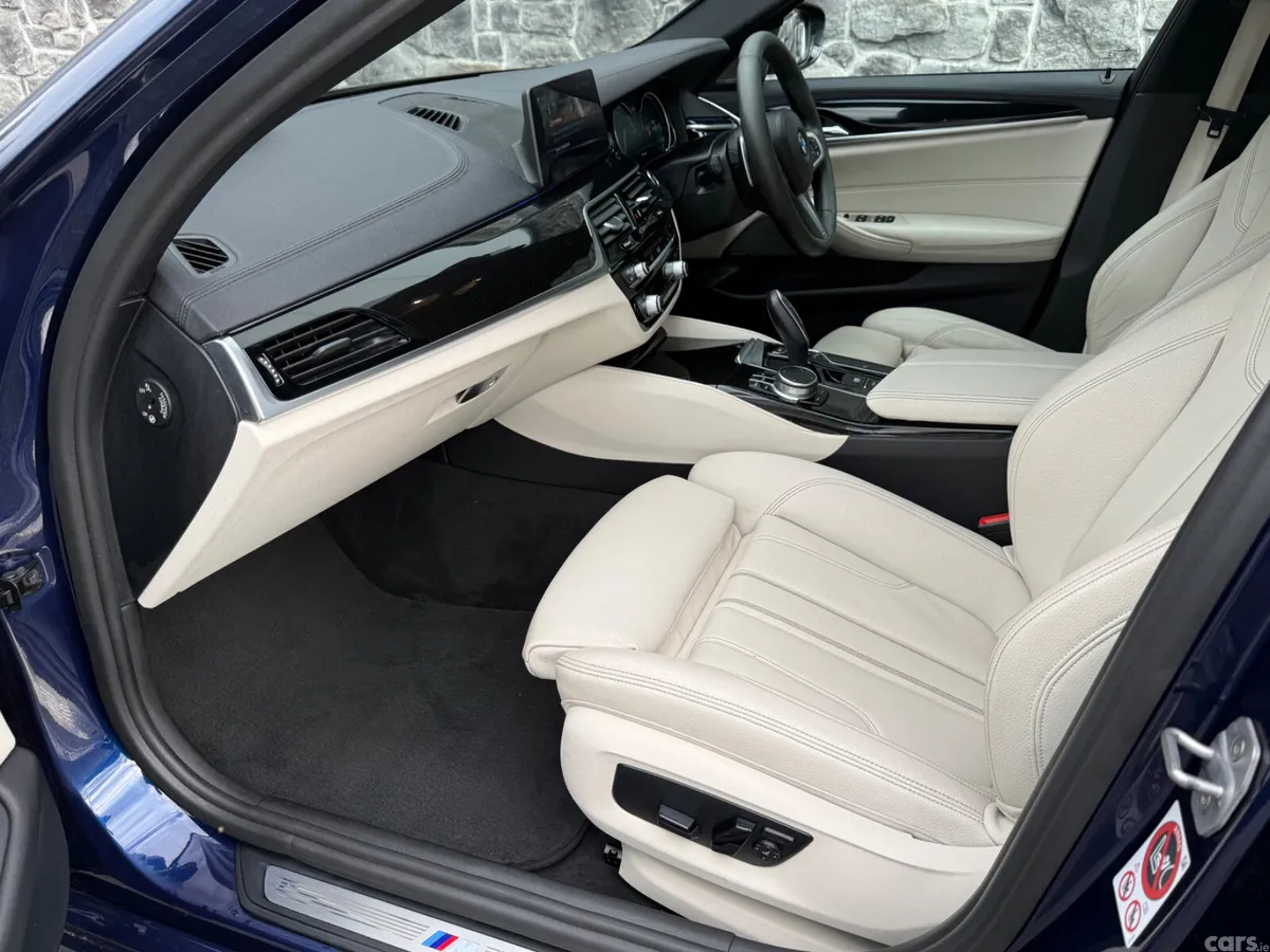 BMW 5-Series Saloon, Diesel, 2017, Blue
