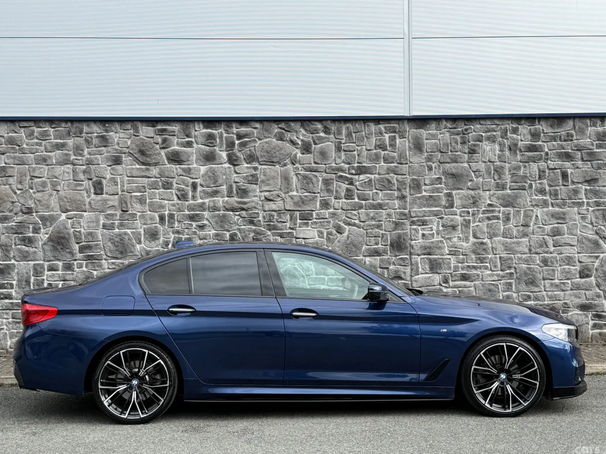 BMW 5-Series Saloon, Diesel, 2017, Blue