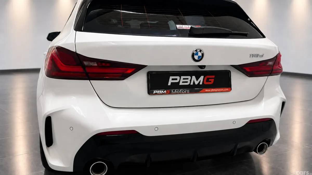 BMW 1-Series Hatchback, Diesel, 2021, White