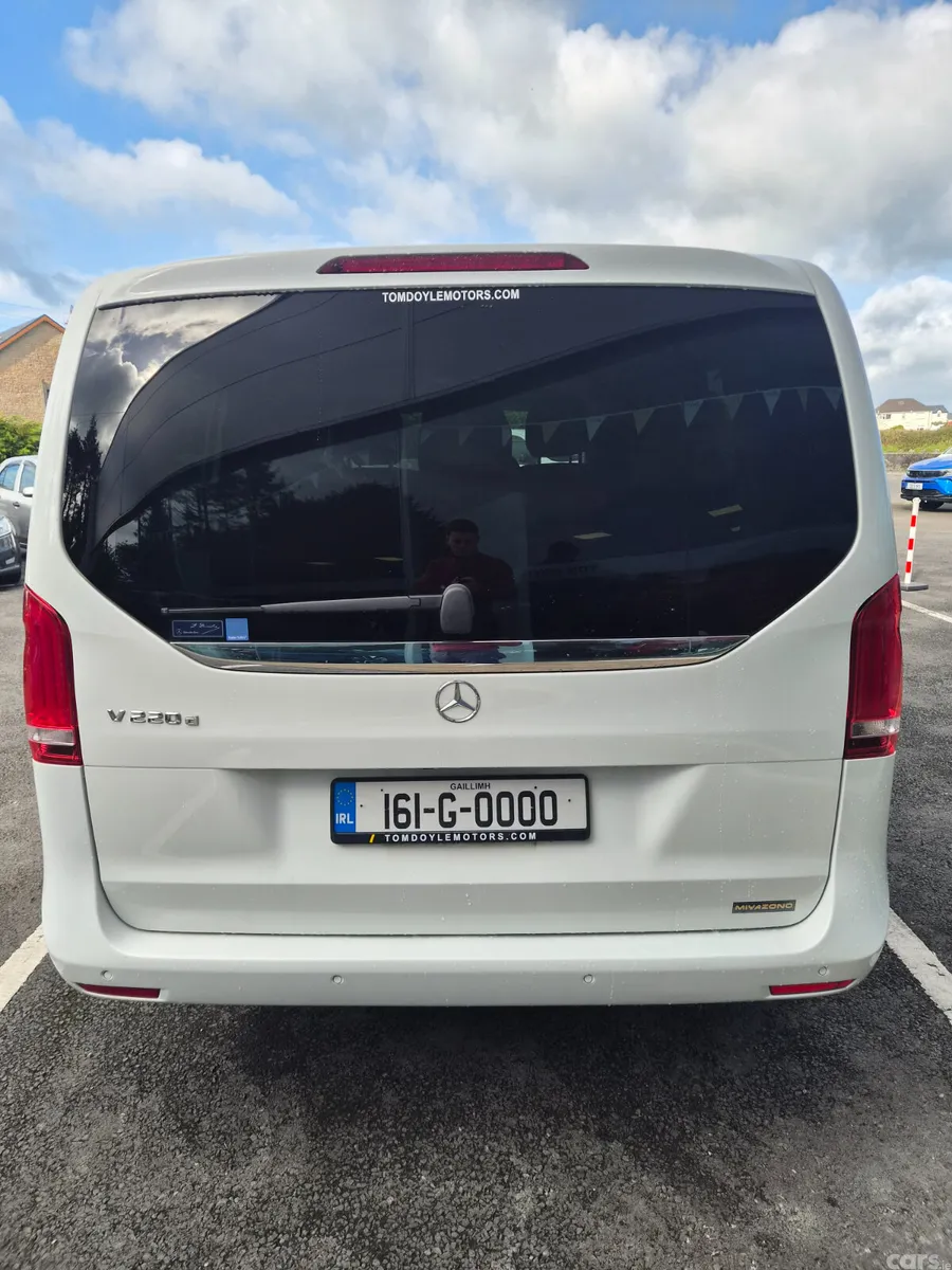 Mercedes-Benz V-Class MPV, Diesel, 2016, White