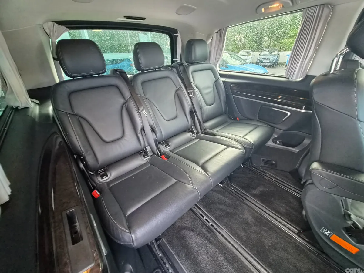 Mercedes-Benz V-Class MPV, Diesel, 2016, White