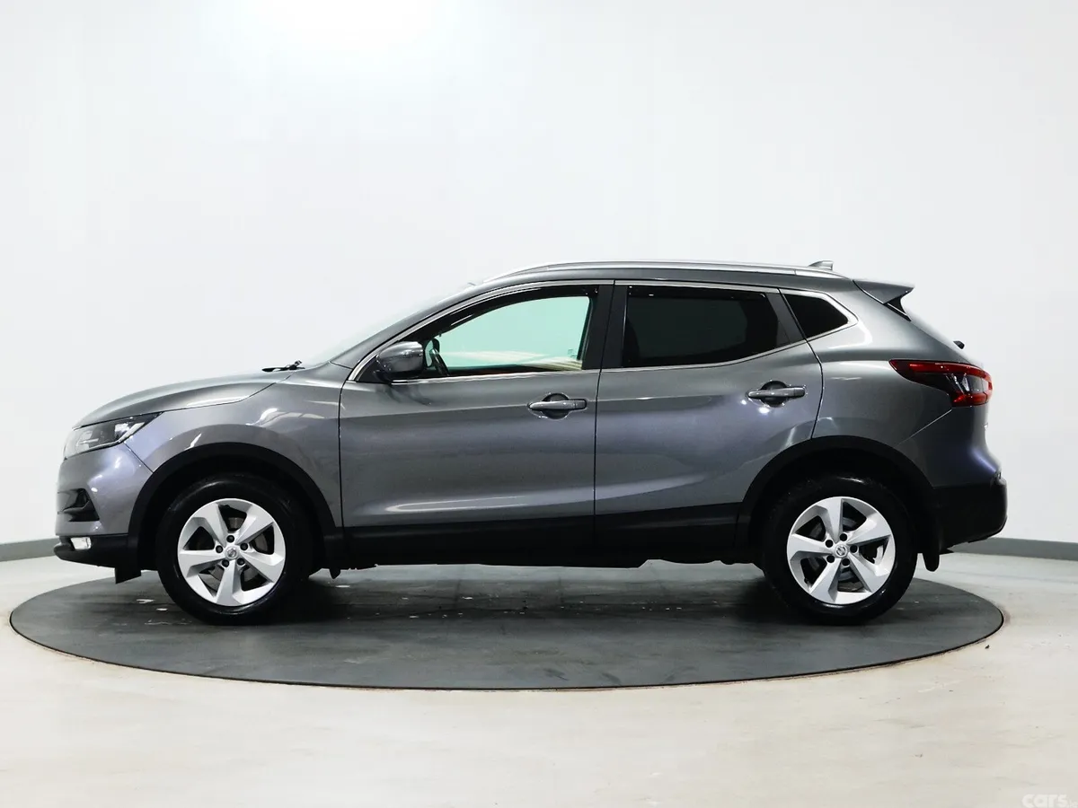 Nissan Qashqai MPV, Diesel, 2019, Grey