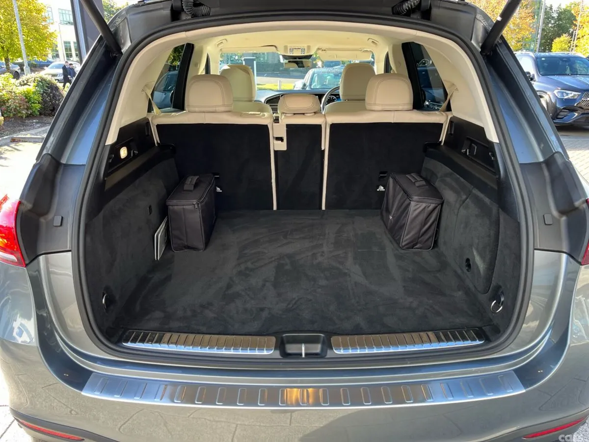 Mercedes-Benz GLE SUV, Diesel Plug-in Hybrid, 2022, Grey