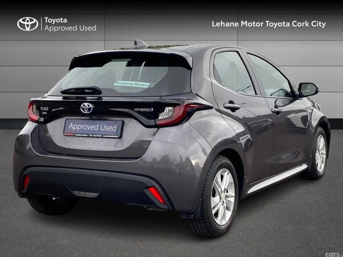 Toyota Yaris Hatchback, Petrol Hybrid, 2021, Grey