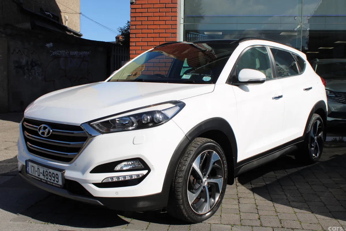Hyundai Tucson SUV, Diesel, 2017, White