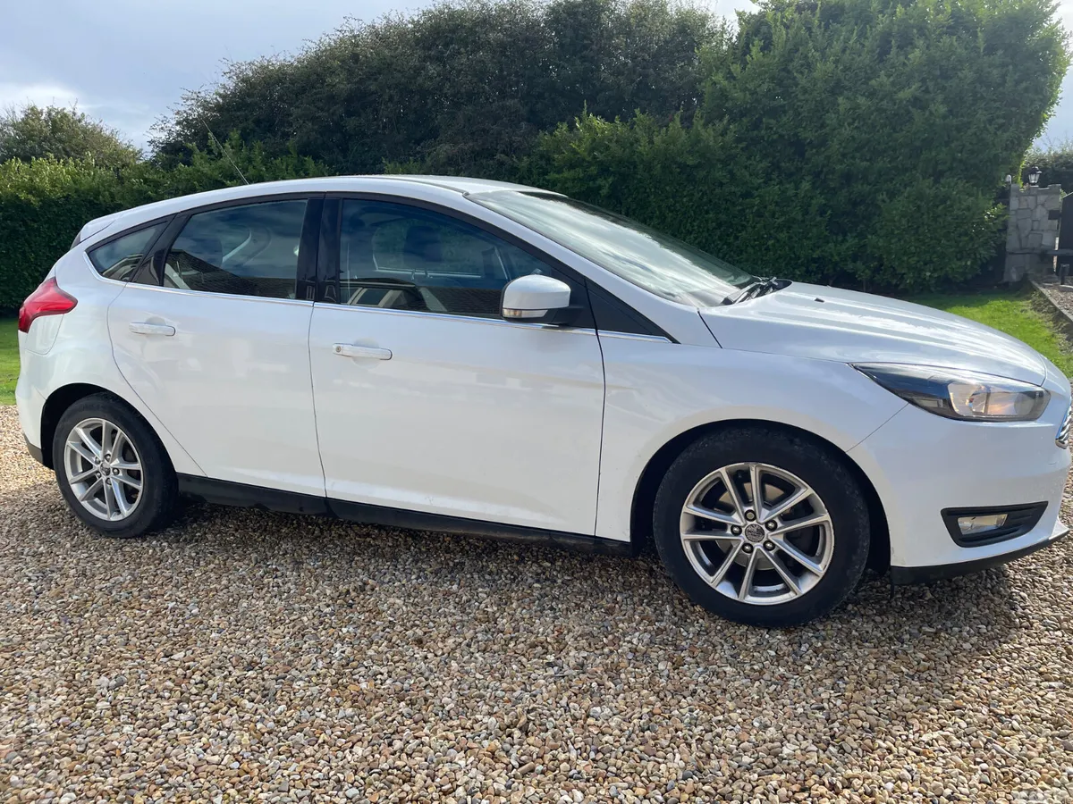 Ford Focus Hatchback, Diesel, 2016, White